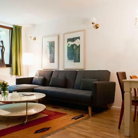 Beautiful Park Apartment For 4 Guests Берлін Екстер'єр фото