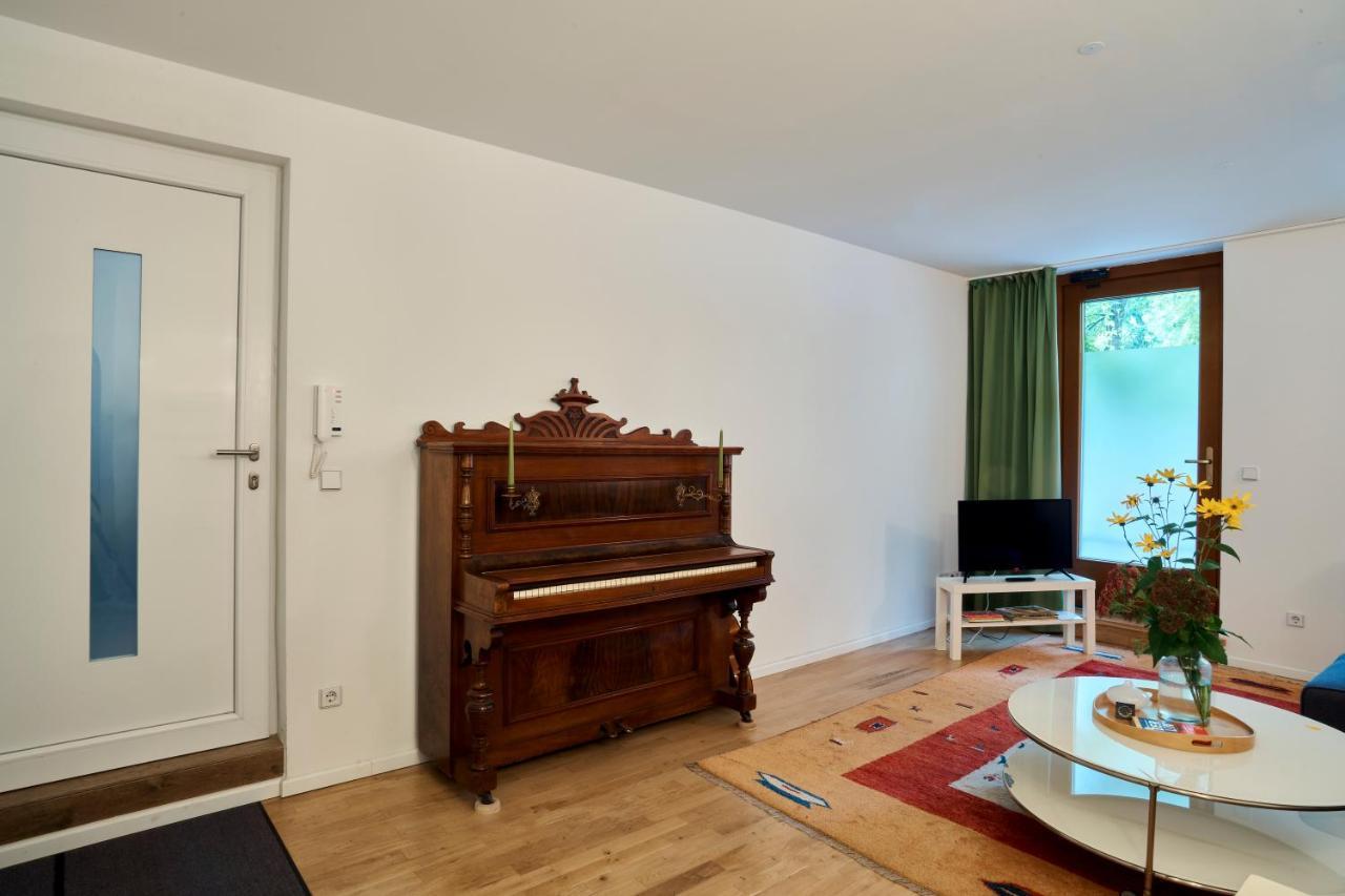 Beautiful Park Apartment For 4 Guests Берлін Екстер'єр фото